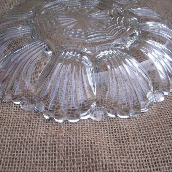 Vintage Anchor Hocking Deviled Egg Glass Tray - Picture 11 of 16
